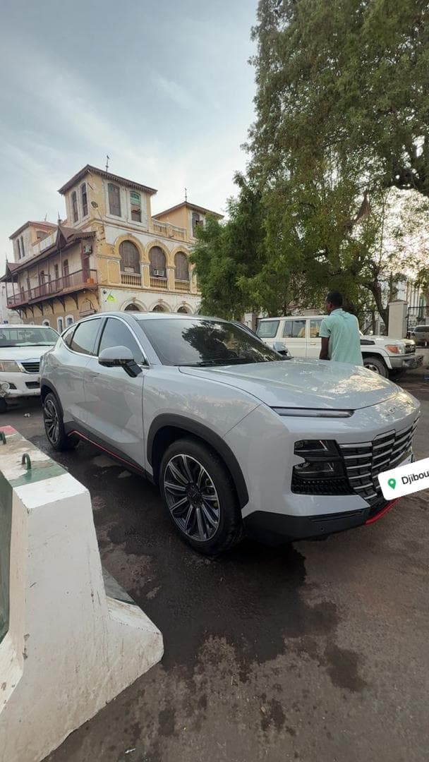 Jetour Dashing 2025 GCC (Dubaï) — photo 1