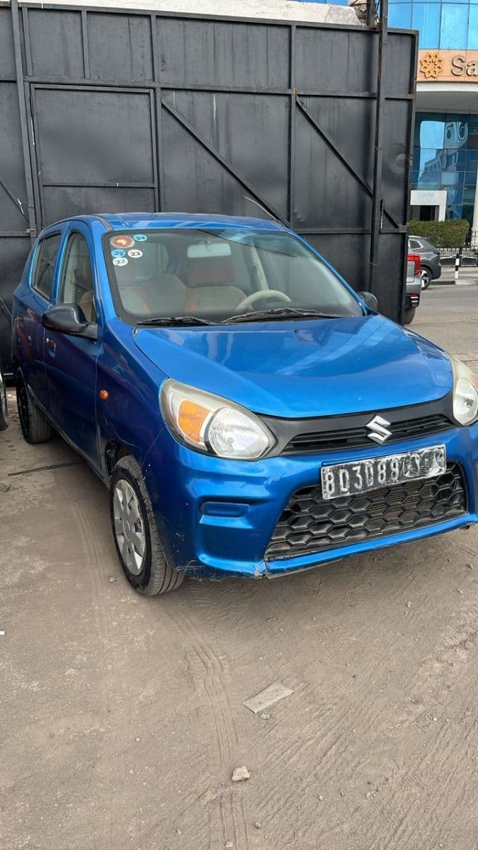 Suzuki Alto Essence, boîte manuelle, économique — photo 1