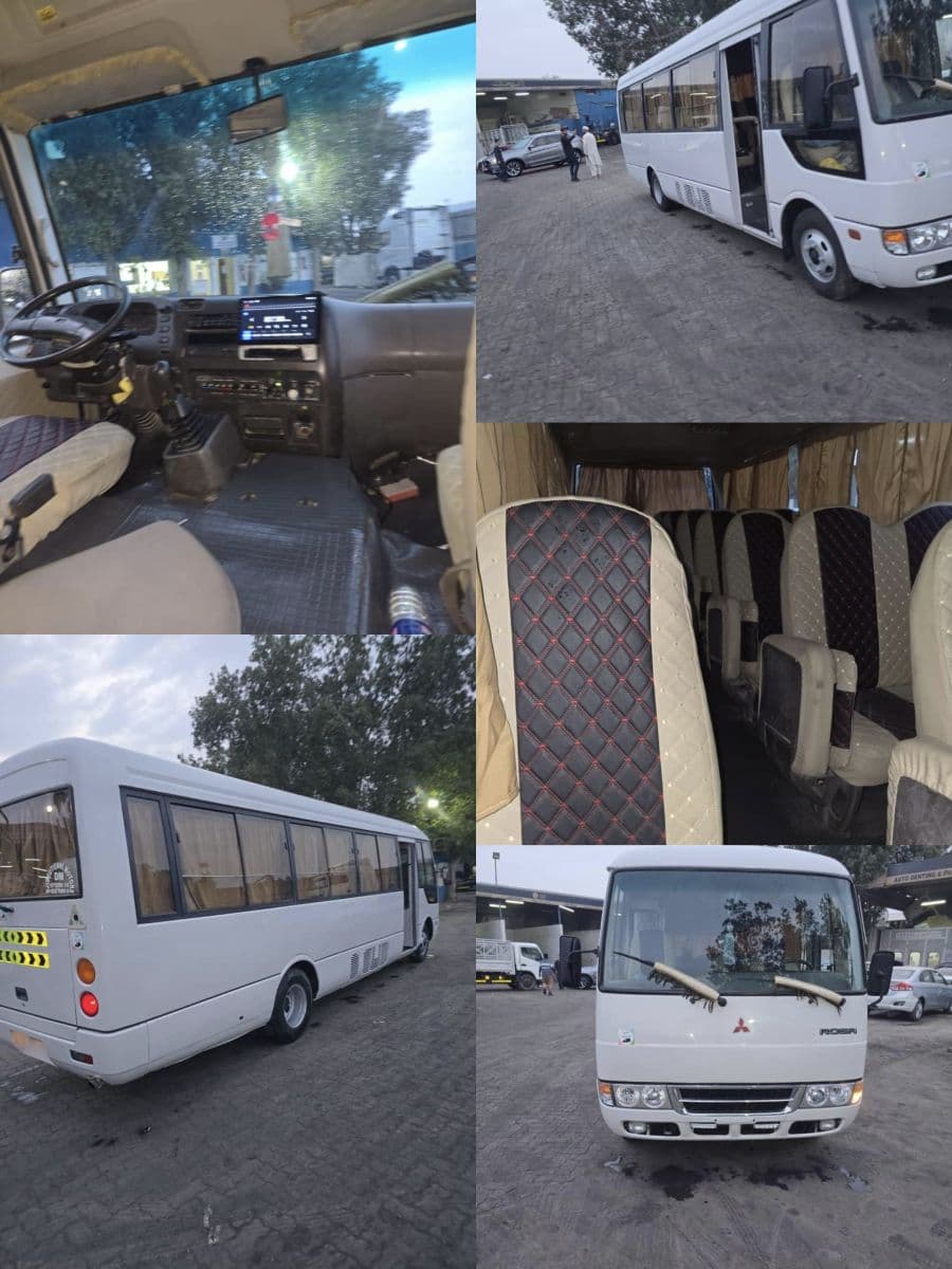 Bus Mitsubishi Rosa 35 places, provenance Dubaï — photo 1