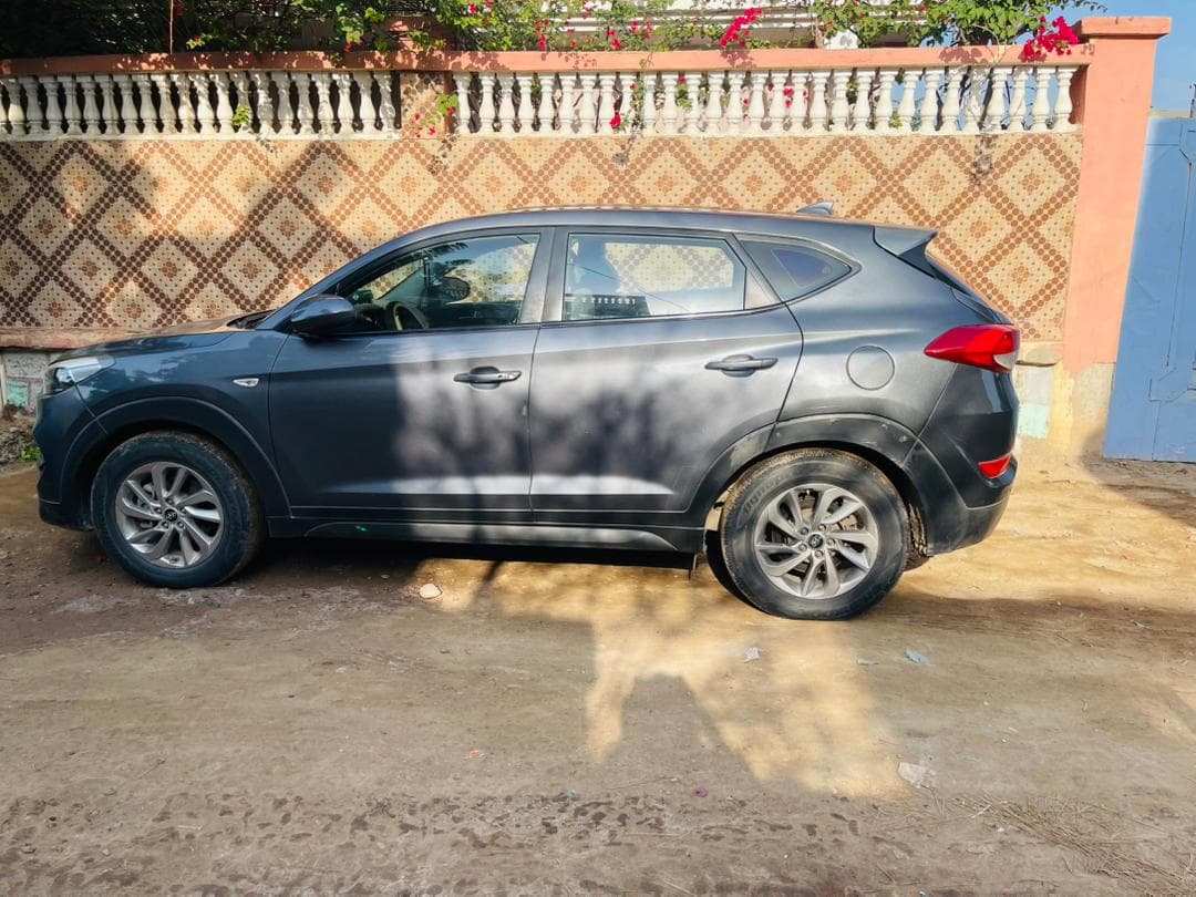 Hyundai Tucson 2016, automatique, gazoil, bon état — photo 1