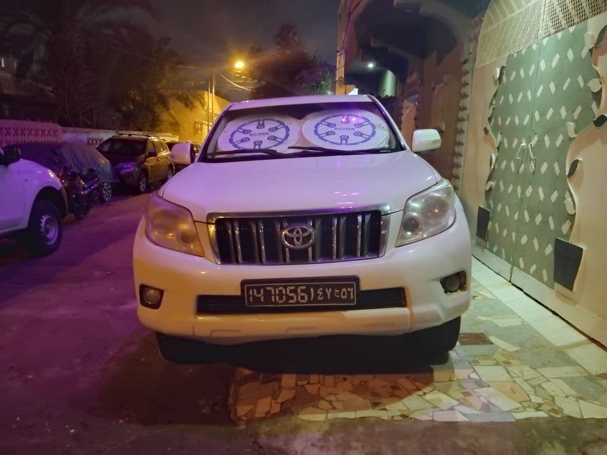 Toyota Prado 2014 diesel, boîte manuelle, très bon état — photo 1