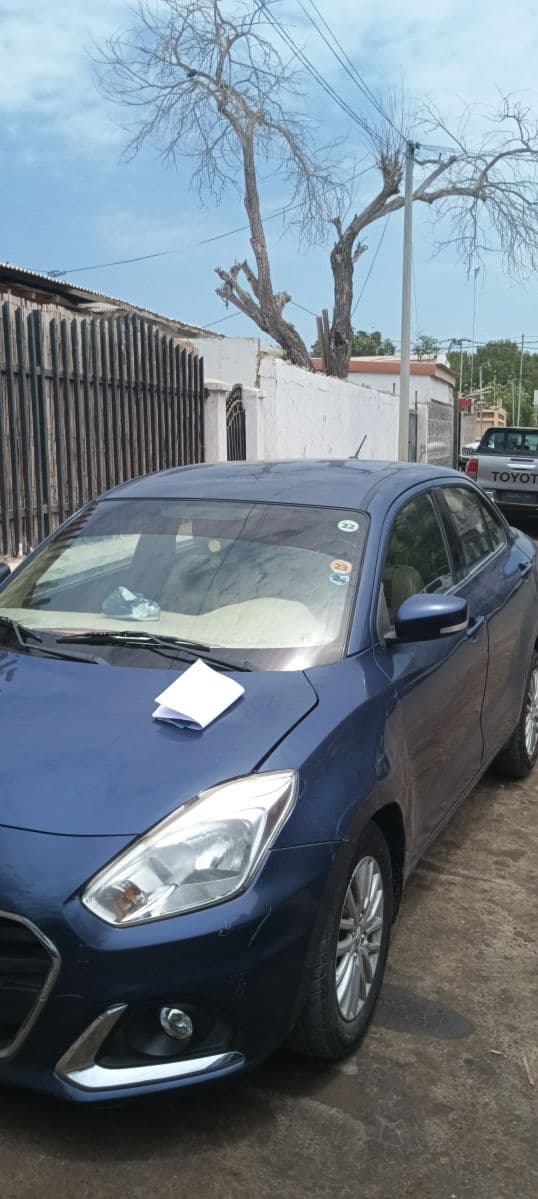 Suzuki Dzire 2016, Très Bon État, 86 000 km, Économique et Confortable — photo 1